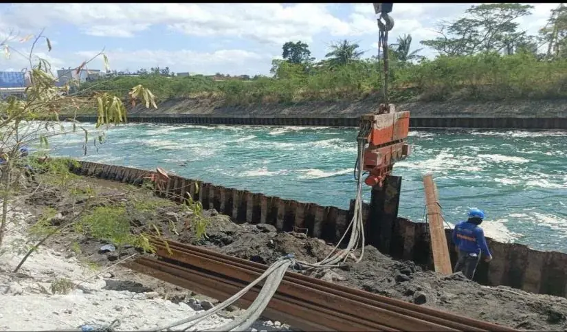 Sheet pile project in Clark, Pampanga